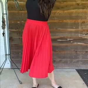 Pleated Midi Skirt